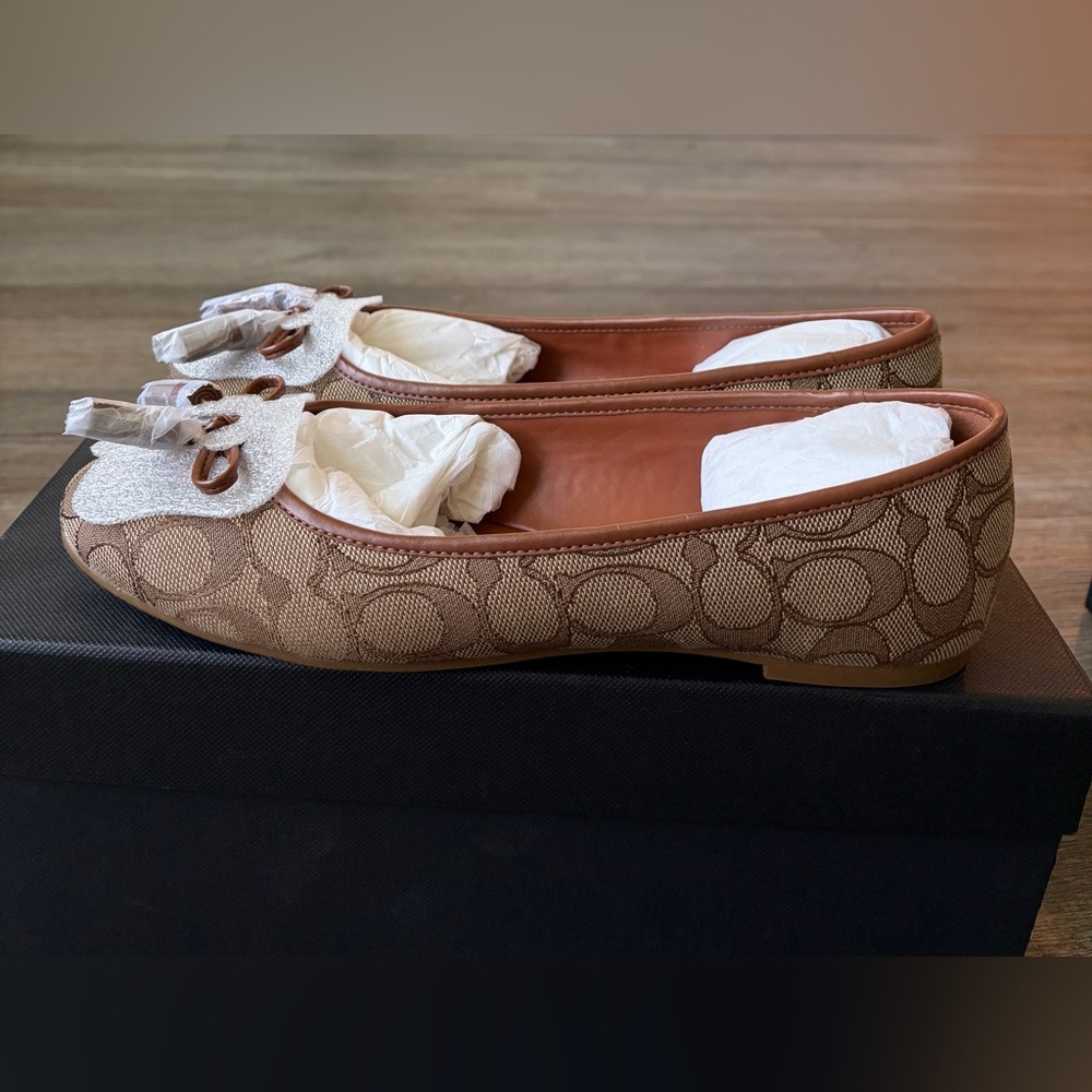 Coach Tan Signature Loafers - Picture 3 of 6